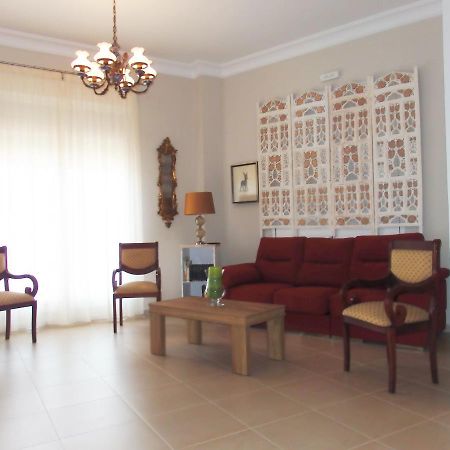 Hostal Montemayor Moguer Bagian luar foto