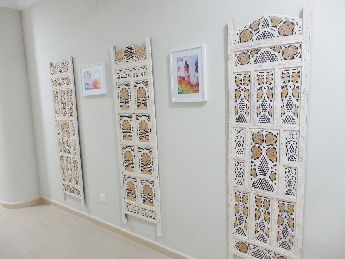 Hostal Montemayor Moguer Bagian luar foto