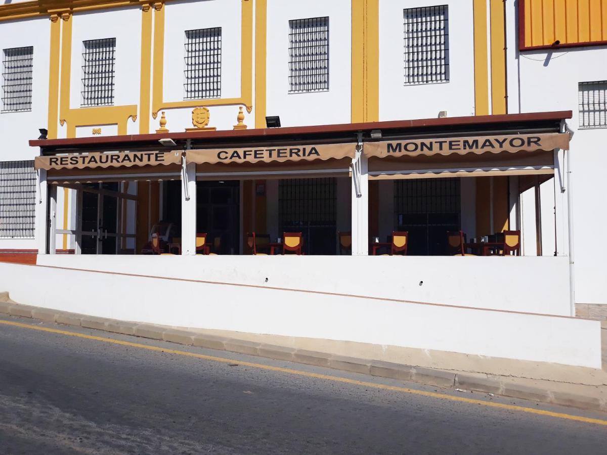 Hostal Montemayor Moguer Bagian luar foto
